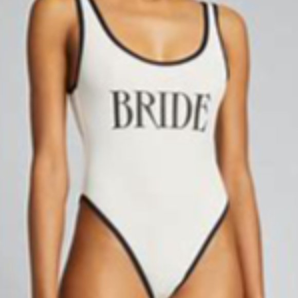 REVOLVE/WEWOREWHAT WHITE & BLACK SWIMSUIT/SIZE LARGE - Picture 2 of 2